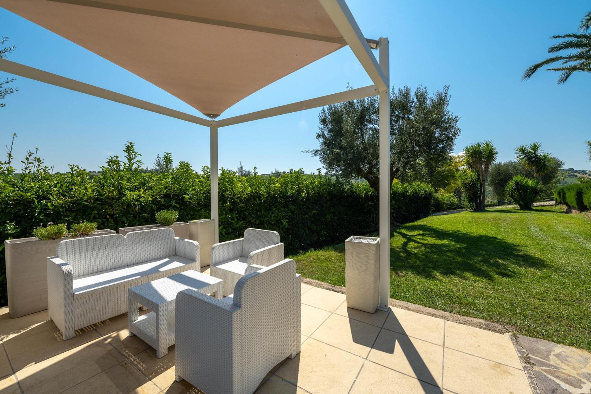 Villa Iulia - Vibra Controguerra Екстер'єр фото