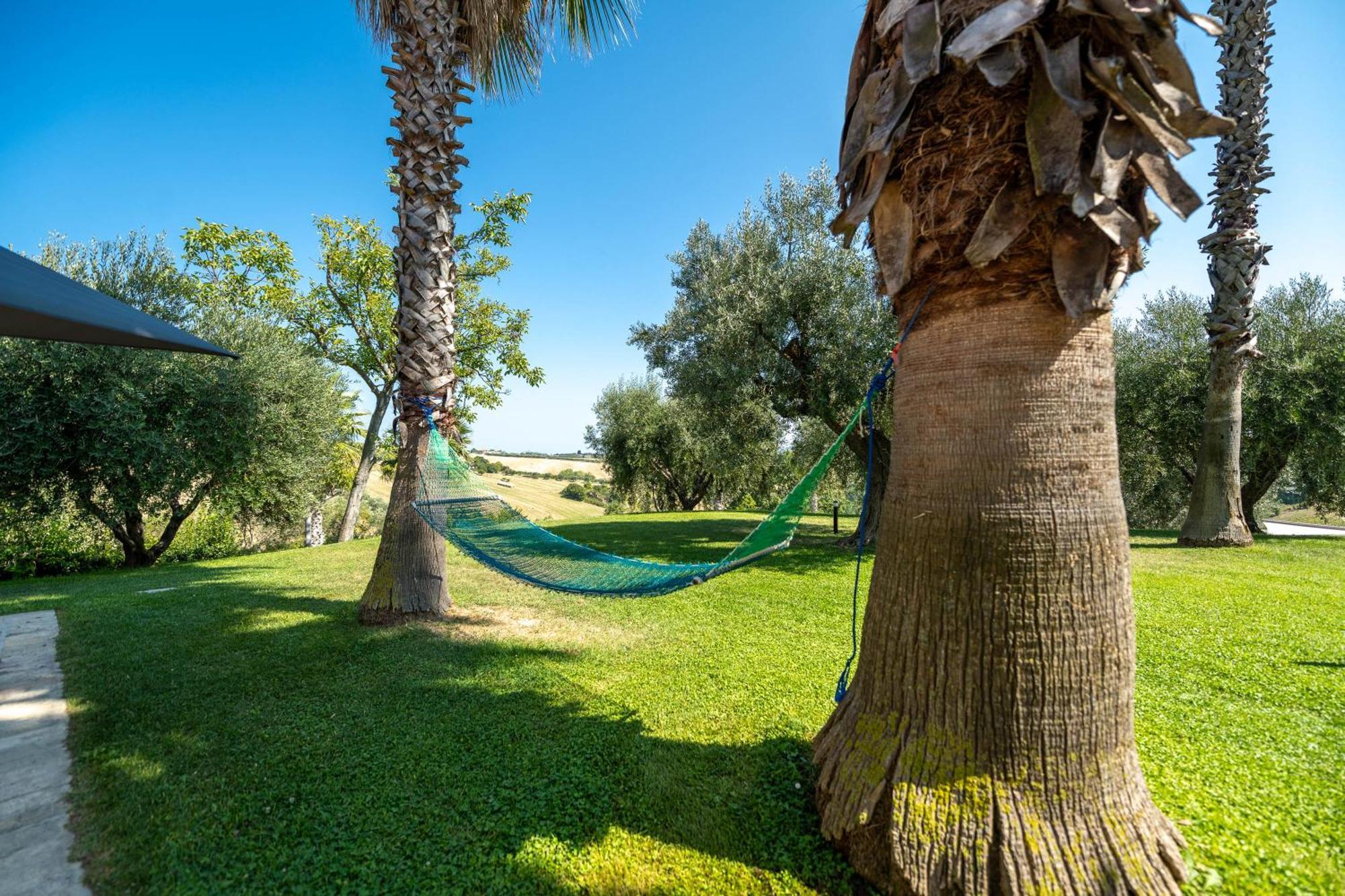 Villa Iulia - Vibra Controguerra Екстер'єр фото